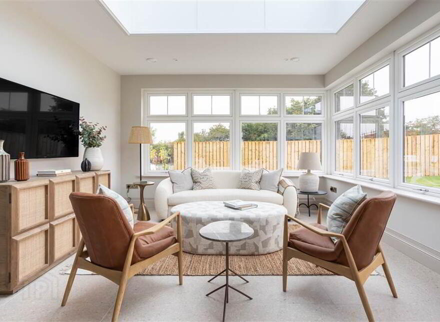 Site4 Former Show Home, Hampton Park, Rosetta, Belfast, BT7 3JP