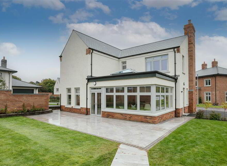 Site4 Former Show Home, Hampton Park, Rosetta, Belfast, BT7 3JP