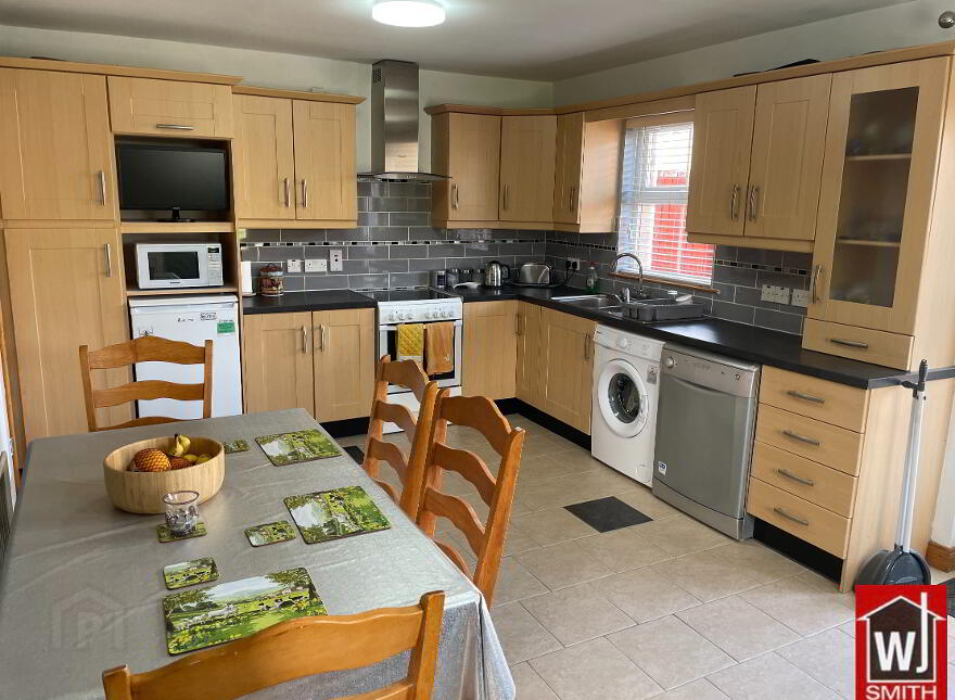 13 Garag Hill, Castlederg, BT81 7GX