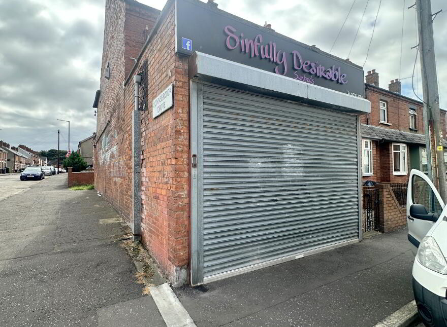 67 Lisavon Street, Belfast, BT4 1LU photo