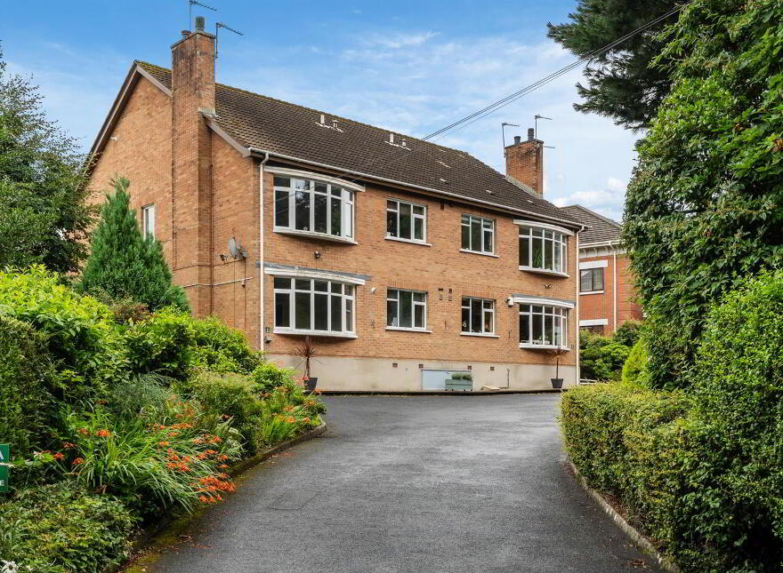 Apt 4 Pine Lodge, 3a Cherryvalley, Belfast, BT5 6PH photo