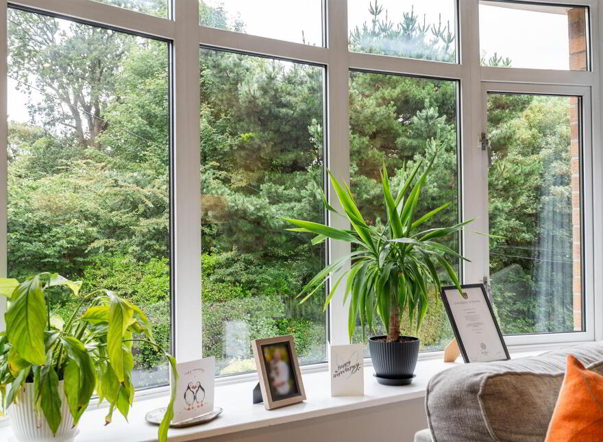 Apt 4 Pine Lodge, 3a Cherryvalley, Belfast, BT5 6PH