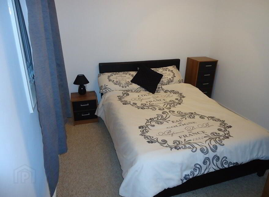 30 The Brook, Apt 1, Enniskillen, BT74 7EU