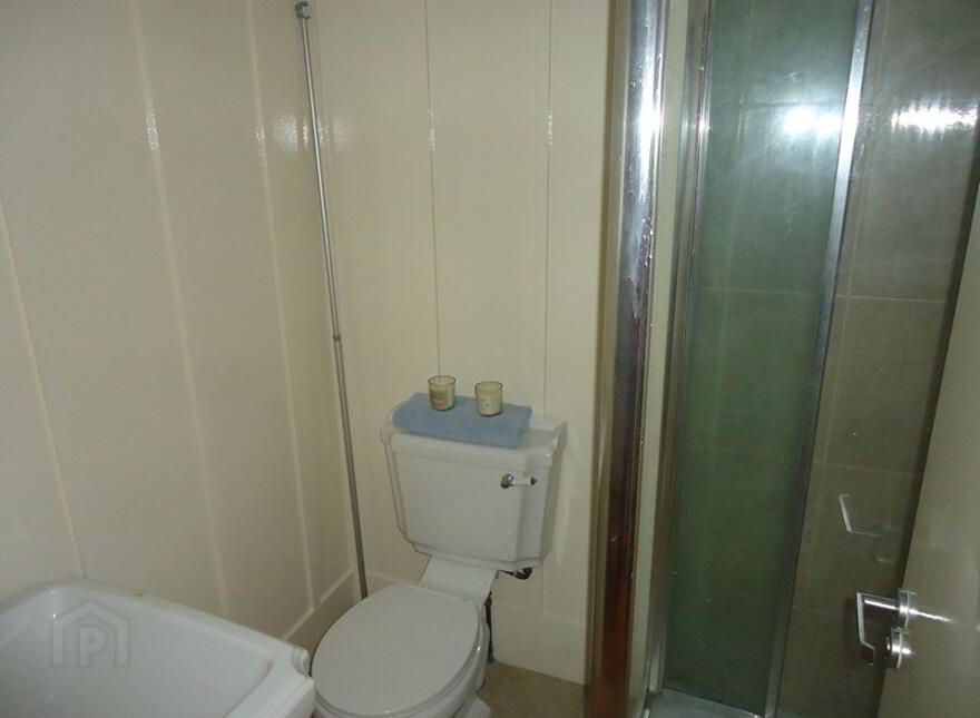 30 The Brook, Apt 1, Enniskillen, BT74 7EU