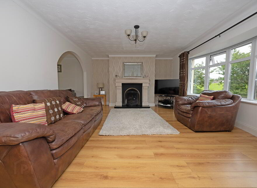 24 Crossgar Road East, Crossgar, BT30 9ER