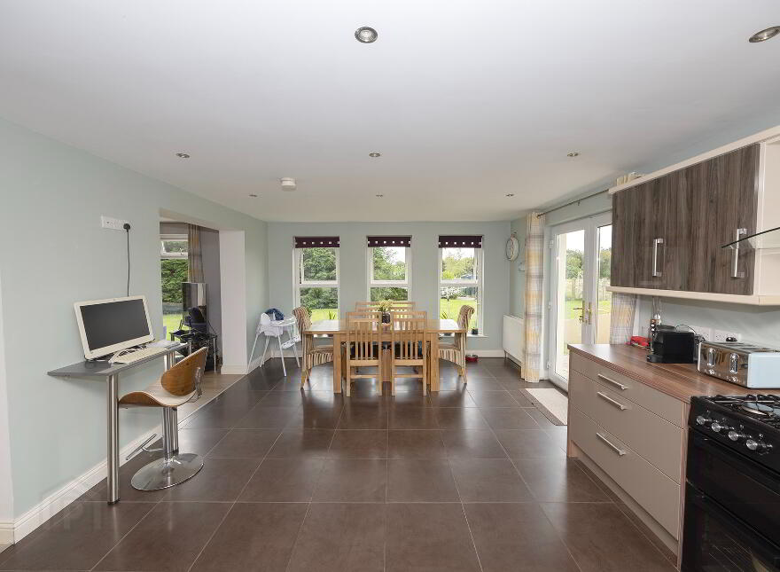24 Crossgar Road East, Crossgar, BT30 9ER