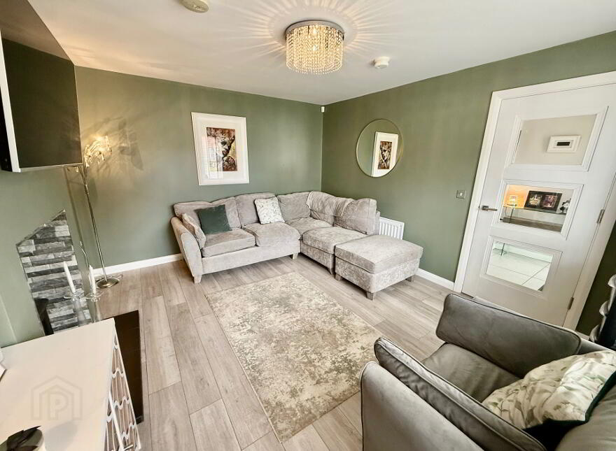 15 Old School Mews, Glenavy, BT29 4BG