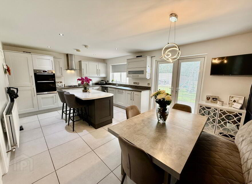 15 Old School Mews, Glenavy, BT29 4BG