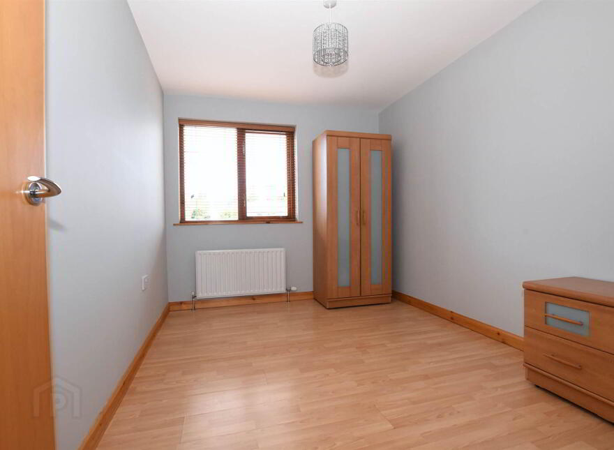 32b Mark Street, Newtownards, BT23 4DT