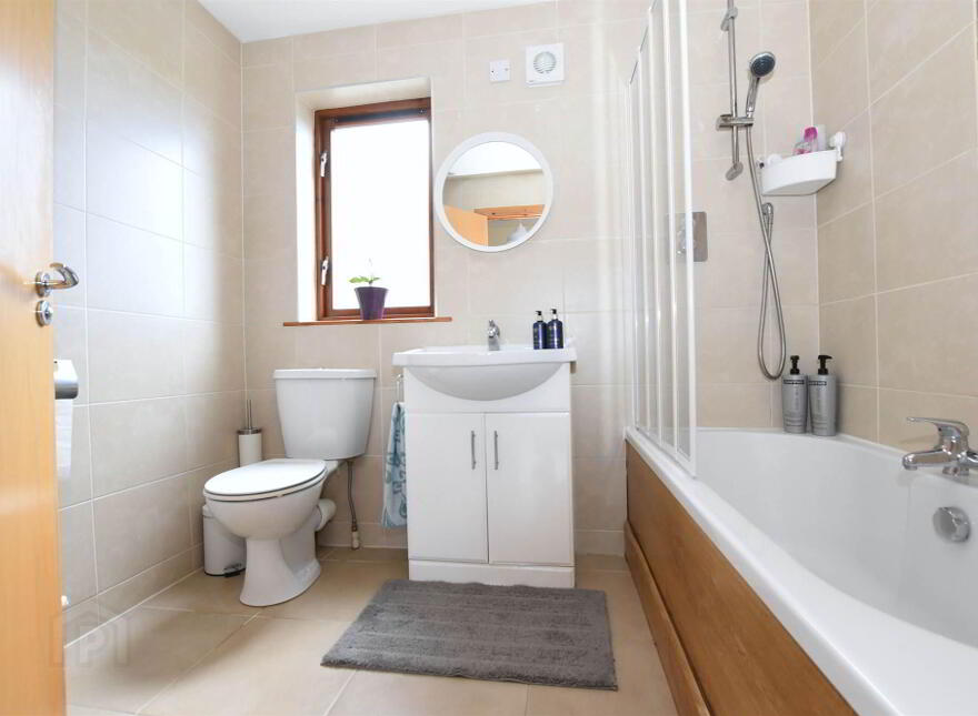 32b Mark Street, Newtownards, BT23 4DT