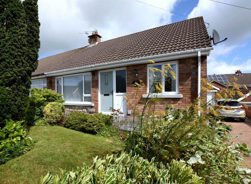 9 Valencia Way, South, Newtownards, BT23 4BG photo