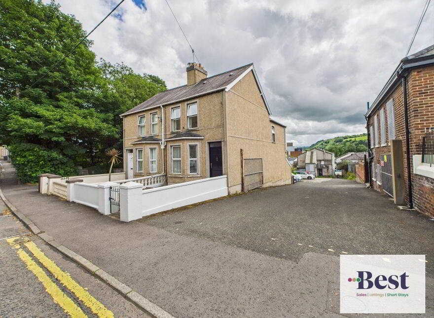 3 Exchange Road, Larne, BT40 1RX