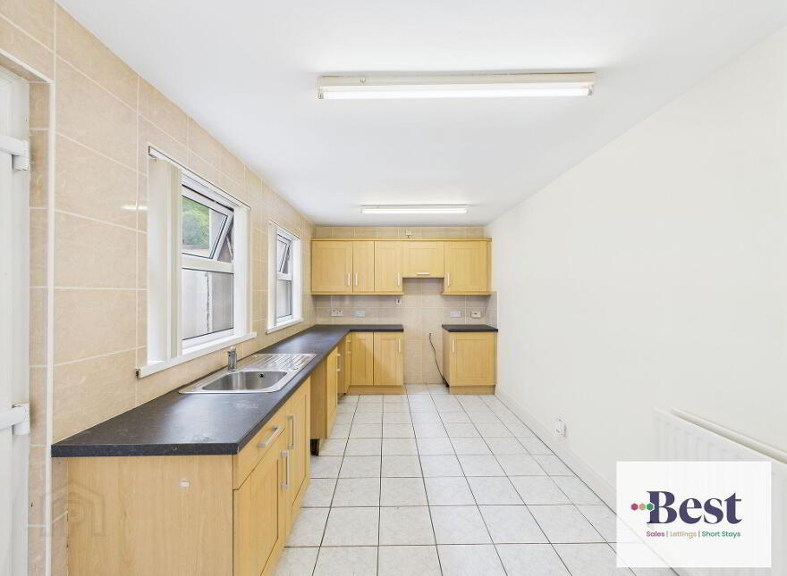 3 Exchange Road, Larne, BT40 1RX