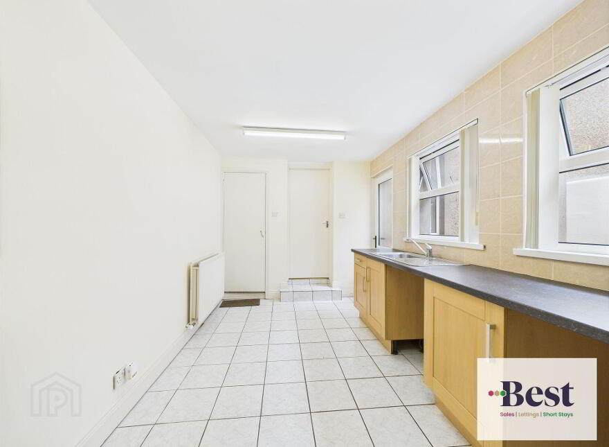 3 Exchange Road, Larne, BT40 1RX