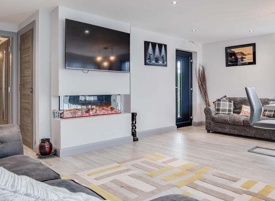 Annexe At 23 Whinfield, Larne, BT40 2LD