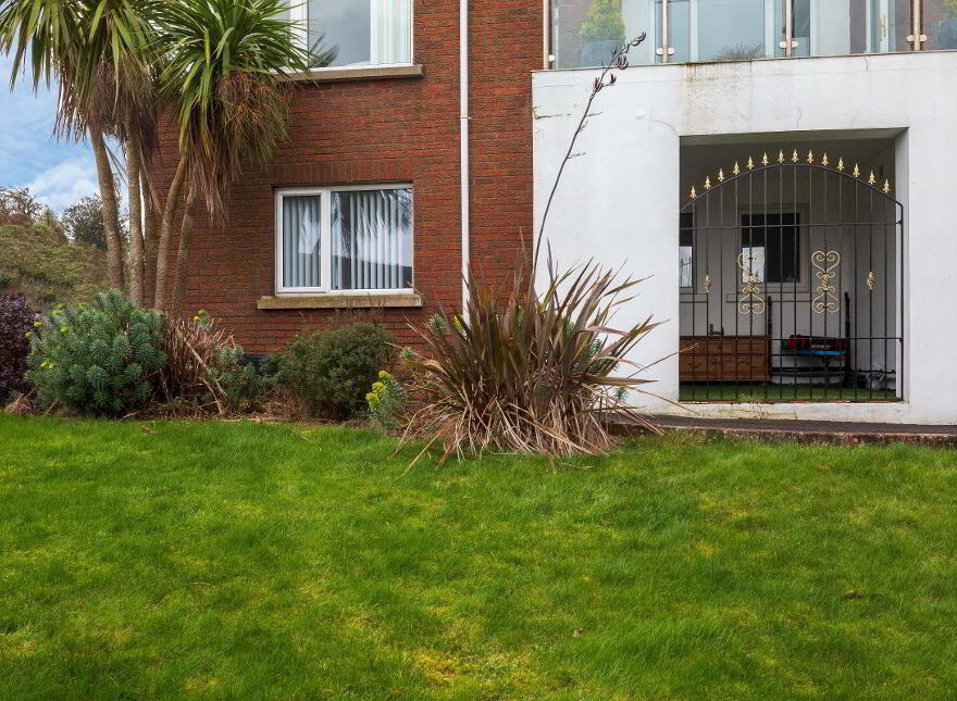 Annexe At 23 Whinfield, Larne, BT40 2LD