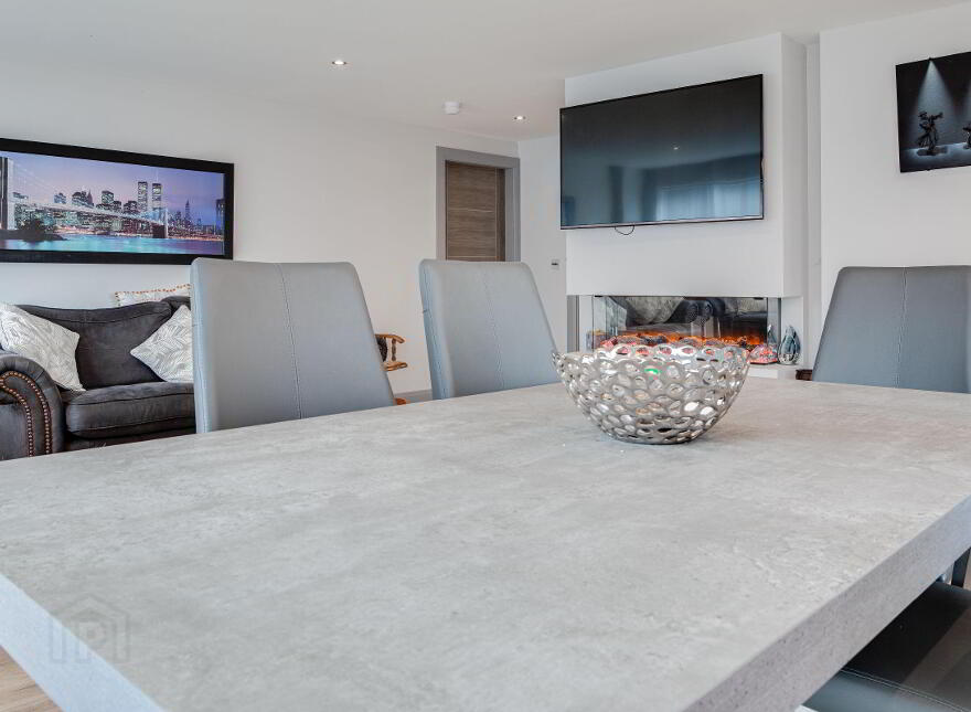 Annexe At 23 Whinfield, Larne, BT40 2LD