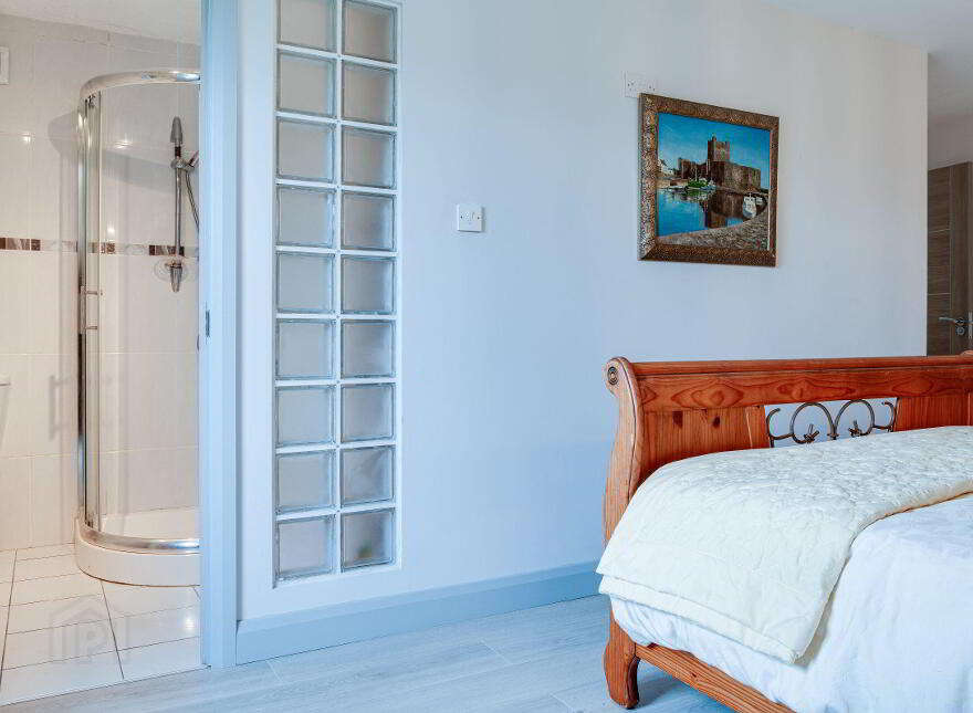 Annexe At 23 Whinfield, Larne, BT40 2LD