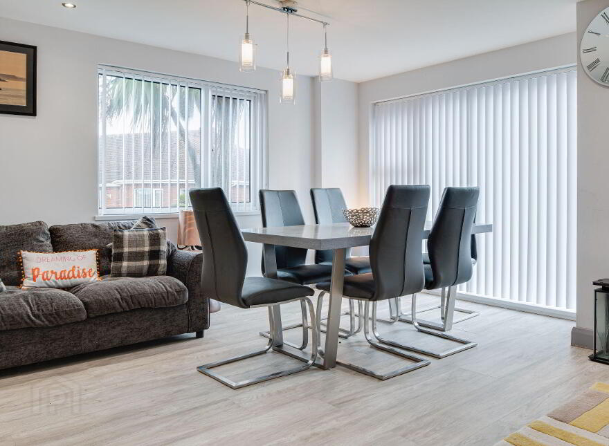 Annexe At 23 Whinfield, Larne, BT40 2LD