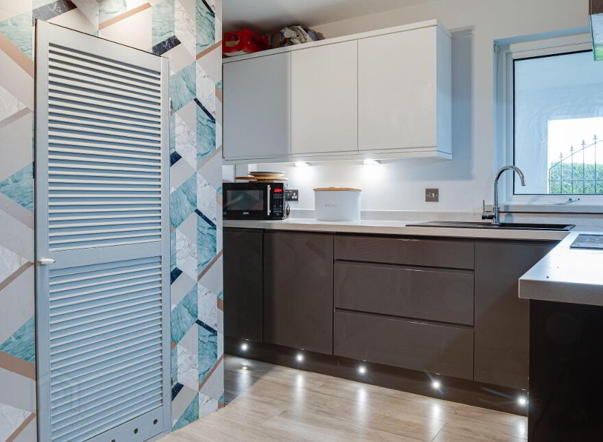 Annexe At 23 Whinfield, Larne, BT40 2LD