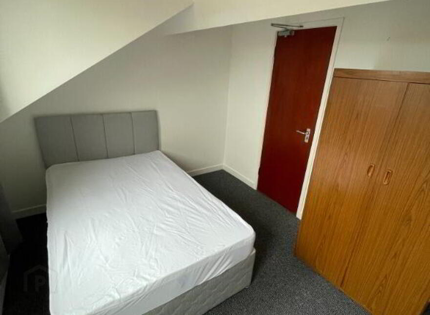 42 Ava Street, Belfast, BT7 3BS