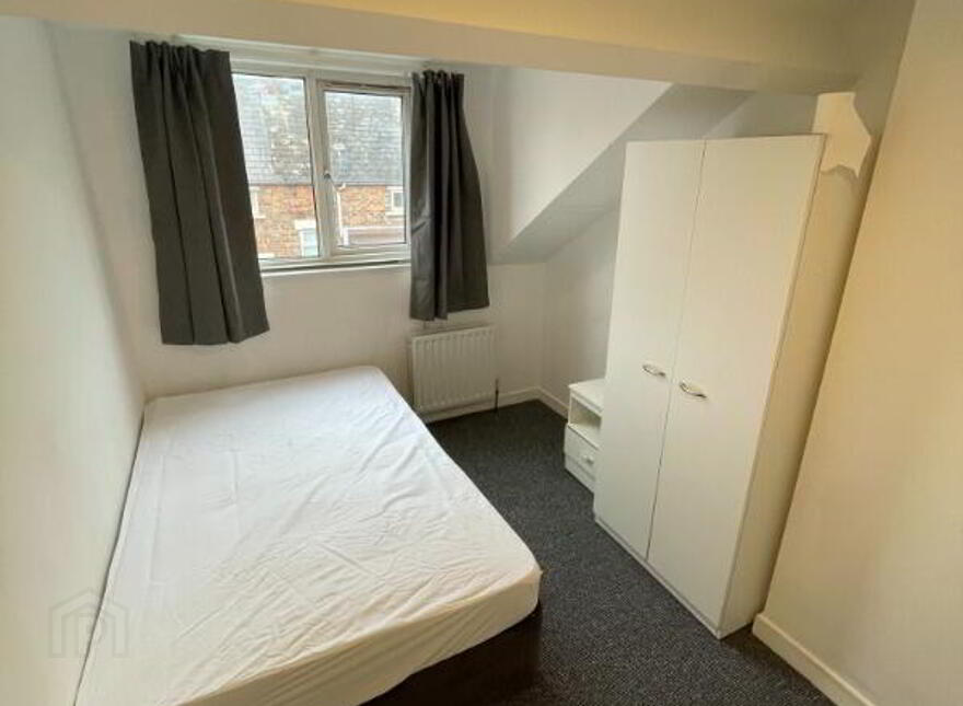 42 Ava Street, Belfast, BT7 3BS