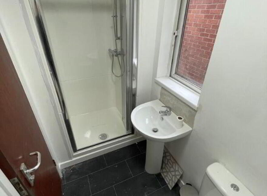42 Ava Street, Belfast, BT7 3BS