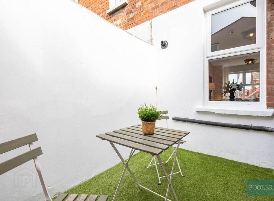 7 Willowfield Street, Belfast, BT6 9AU