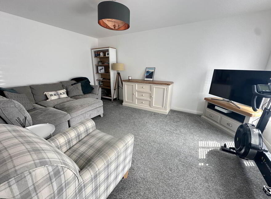 83 Blackthorn Rise, Larne, BT40 2HJ