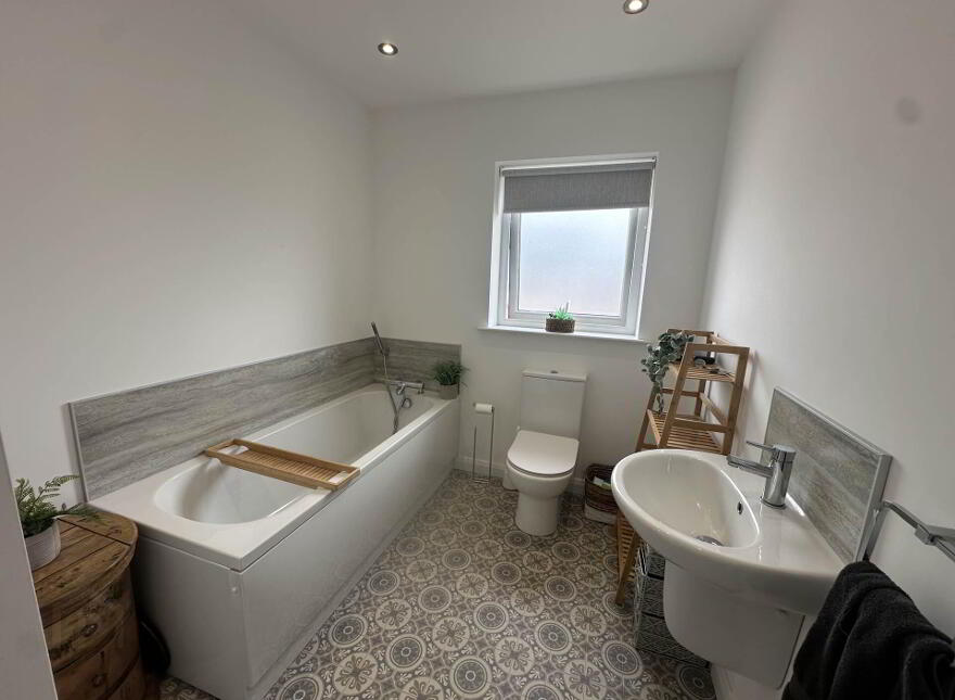 83 Blackthorn Rise, Larne, BT40 2HJ