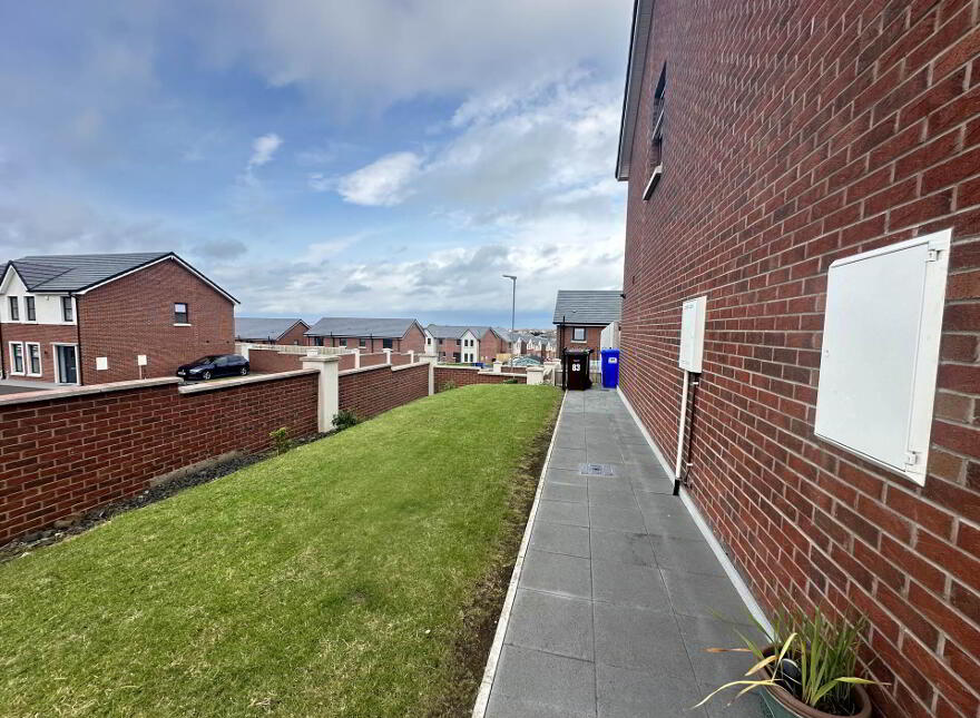 83 Blackthorn Rise, Larne, BT40 2HJ