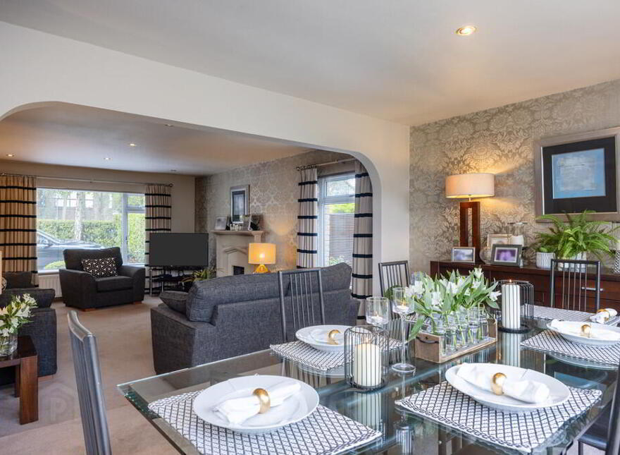 178 Finaghy Road South, Belfast, BT10 0DH