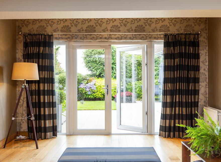 178 Finaghy Road South, Belfast, BT10 0DH