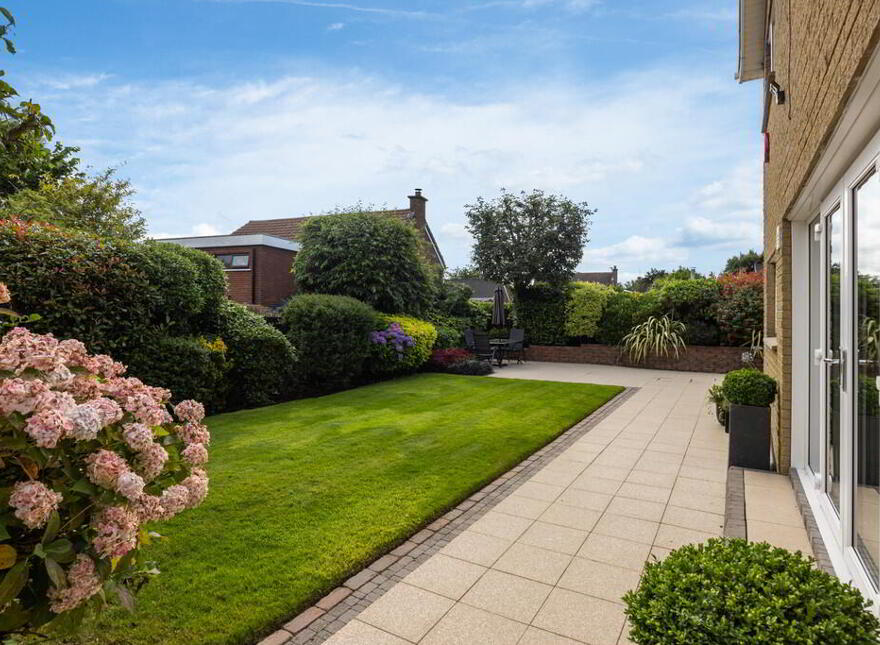 178 Finaghy Road South, Belfast, BT10 0DH