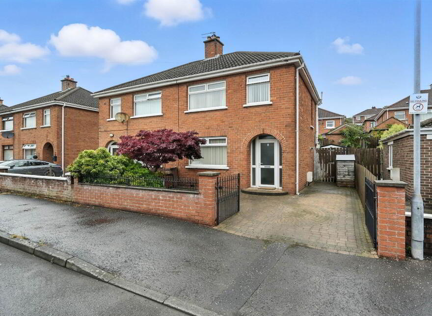 94 Orangefield Avenue, Belfast, BT5 6DH photo