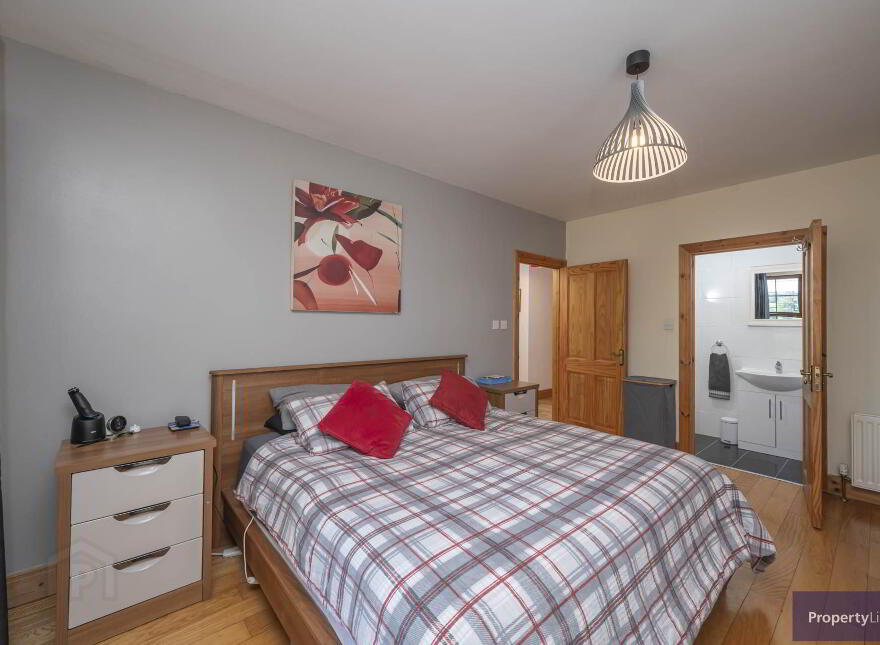 37 Cladymore Road, Mowhan, Armagh, BT60 2EW
