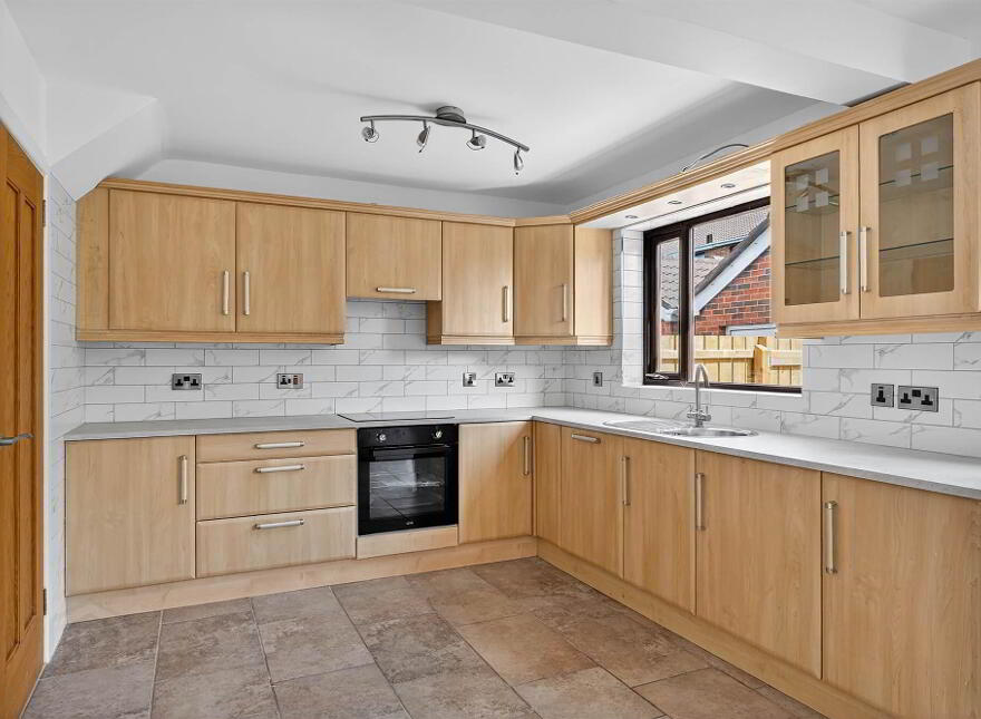 53 Hermitage, Hillsborough, BT26 6RJ
