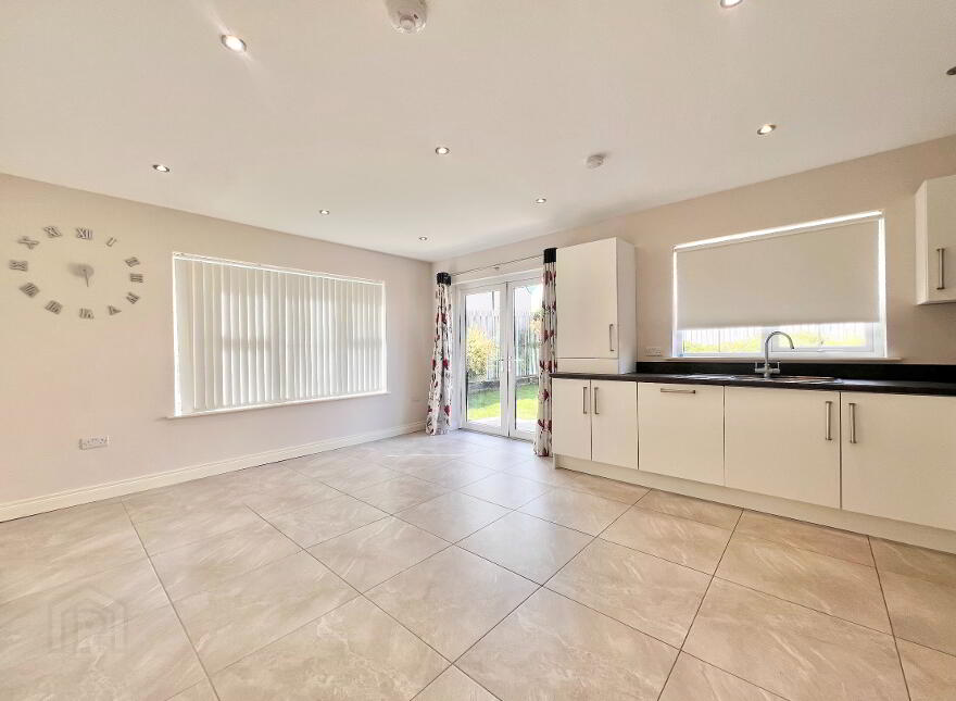 61 Foxfield Park, Magherafelt, BT45 5FQ