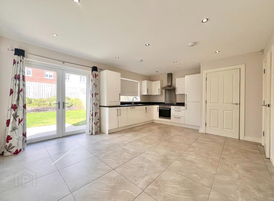 61 Foxfield Park, Magherafelt, BT45 5FQ