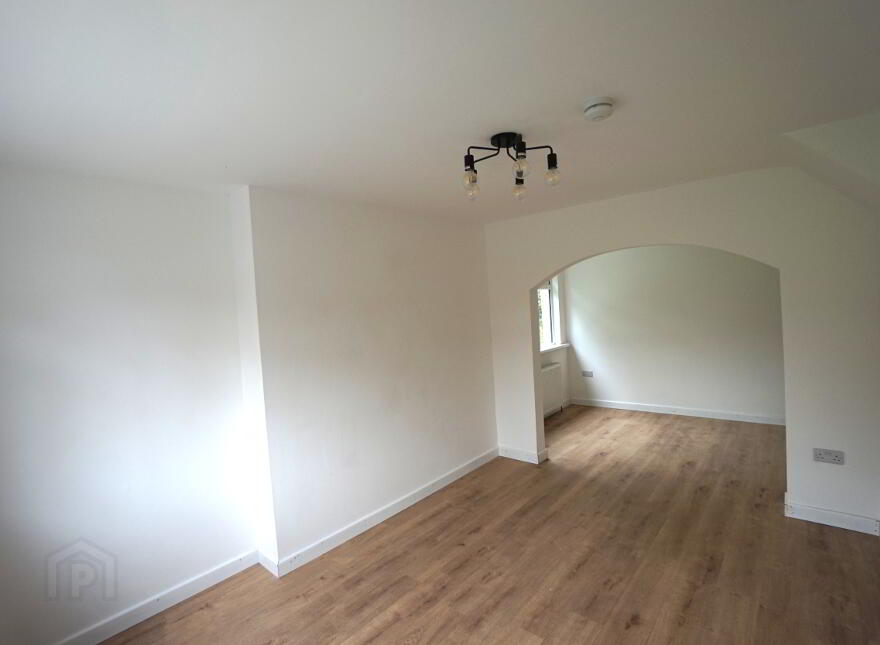 57 Holm Terrace, Dromore, BT25 1HN