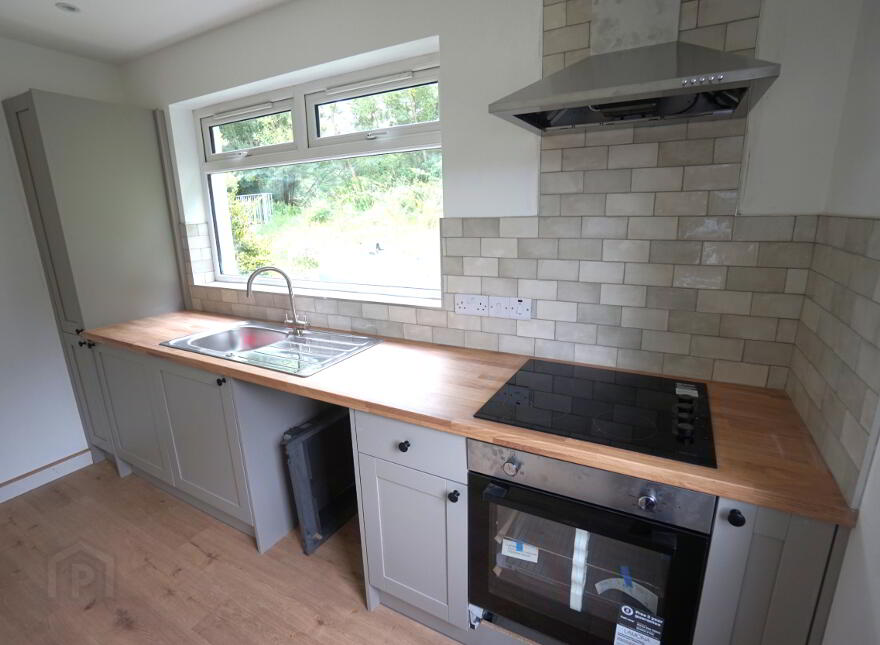 57 Holm Terrace, Dromore, BT25 1HN