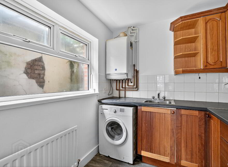 12 Ardenvohr Street, Belfast, BT6 8NA
