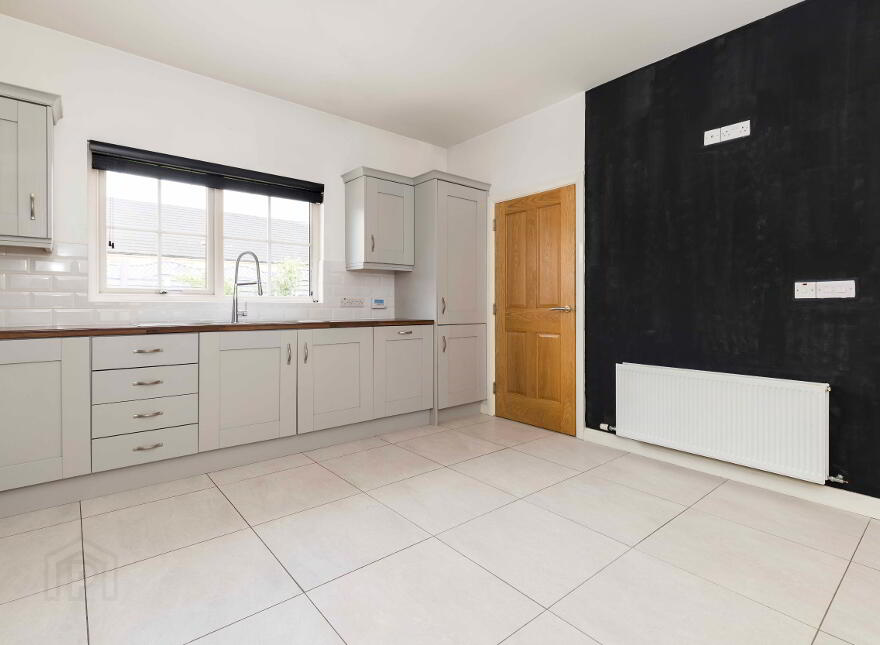 43 Carneyhough Court, Crieve Road, Newry, BT34 2TW