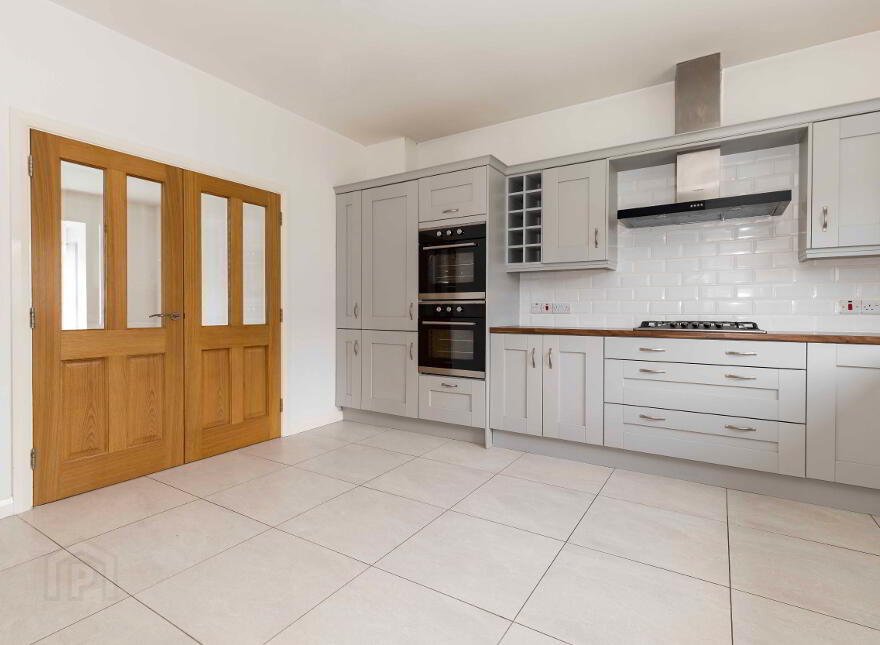 43 Carneyhough Court, Crieve Road, Newry, BT34 2TW