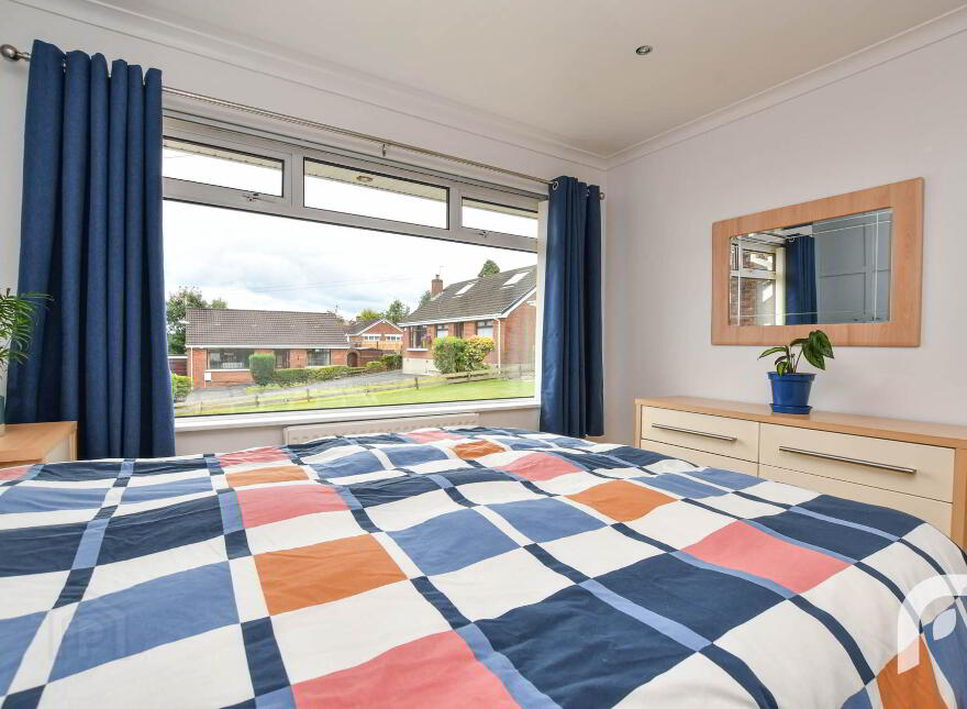 13 Beverley Park, Carnmoney, Newtownabbey, BT36 6NR