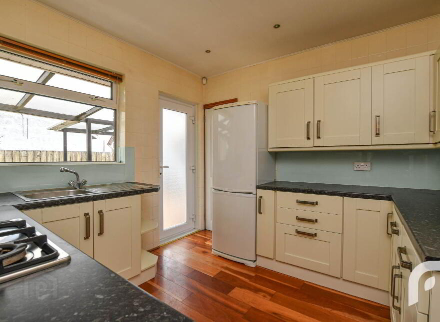 13 Beverley Park, Carnmoney, Newtownabbey, BT36 6NR