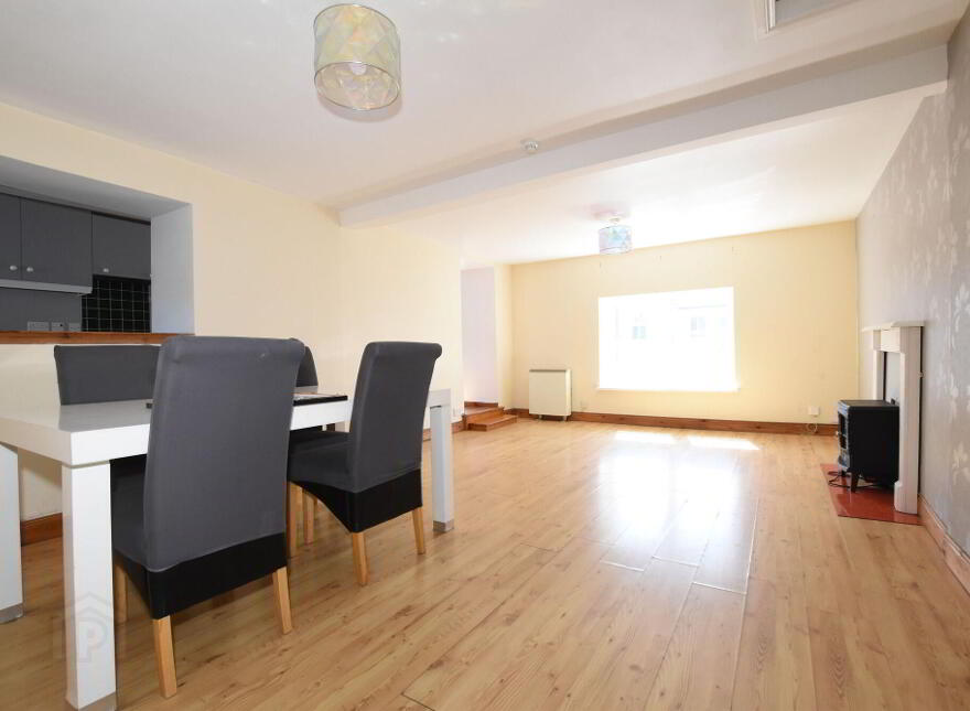 60b Shore Road, Portaferry, BT22 1JZ