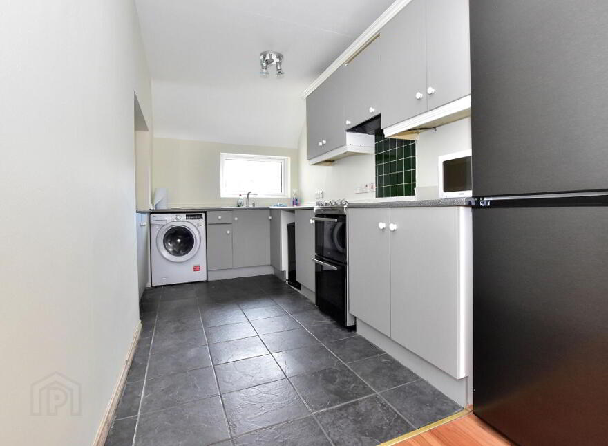 60B Shore Road, Portaferry, BT22 1JZ