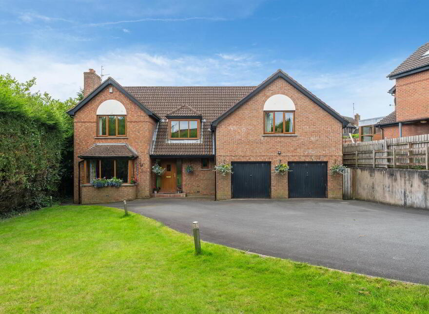 4 Garland Crescent, Manse Road, Belfast, BT8 6YJ
