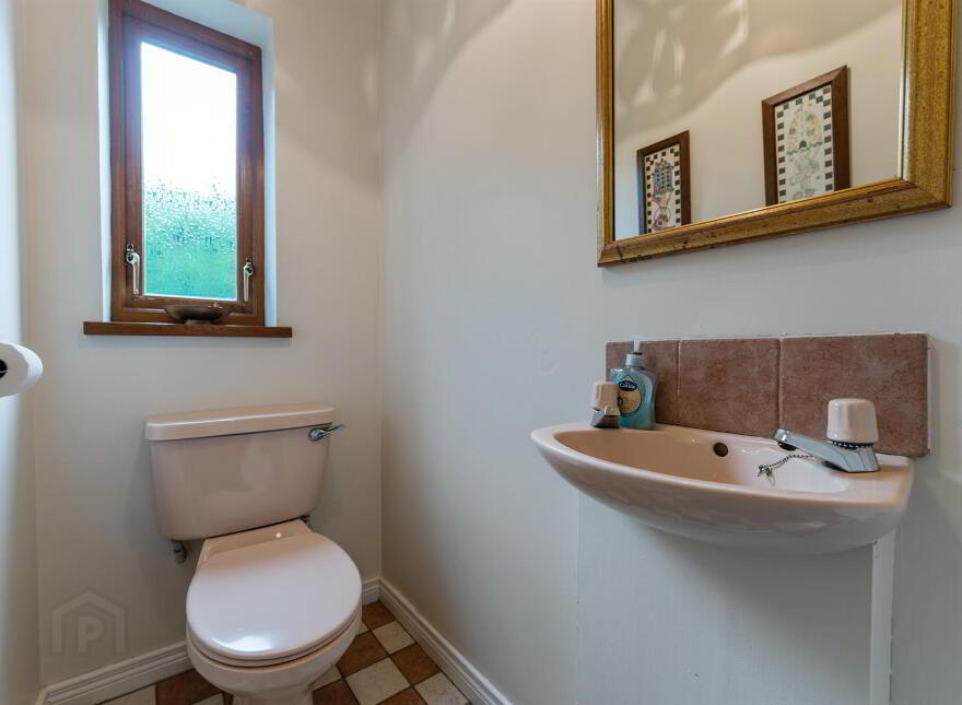 4 Garland Crescent, Manse Road, Belfast, BT8 6YJ